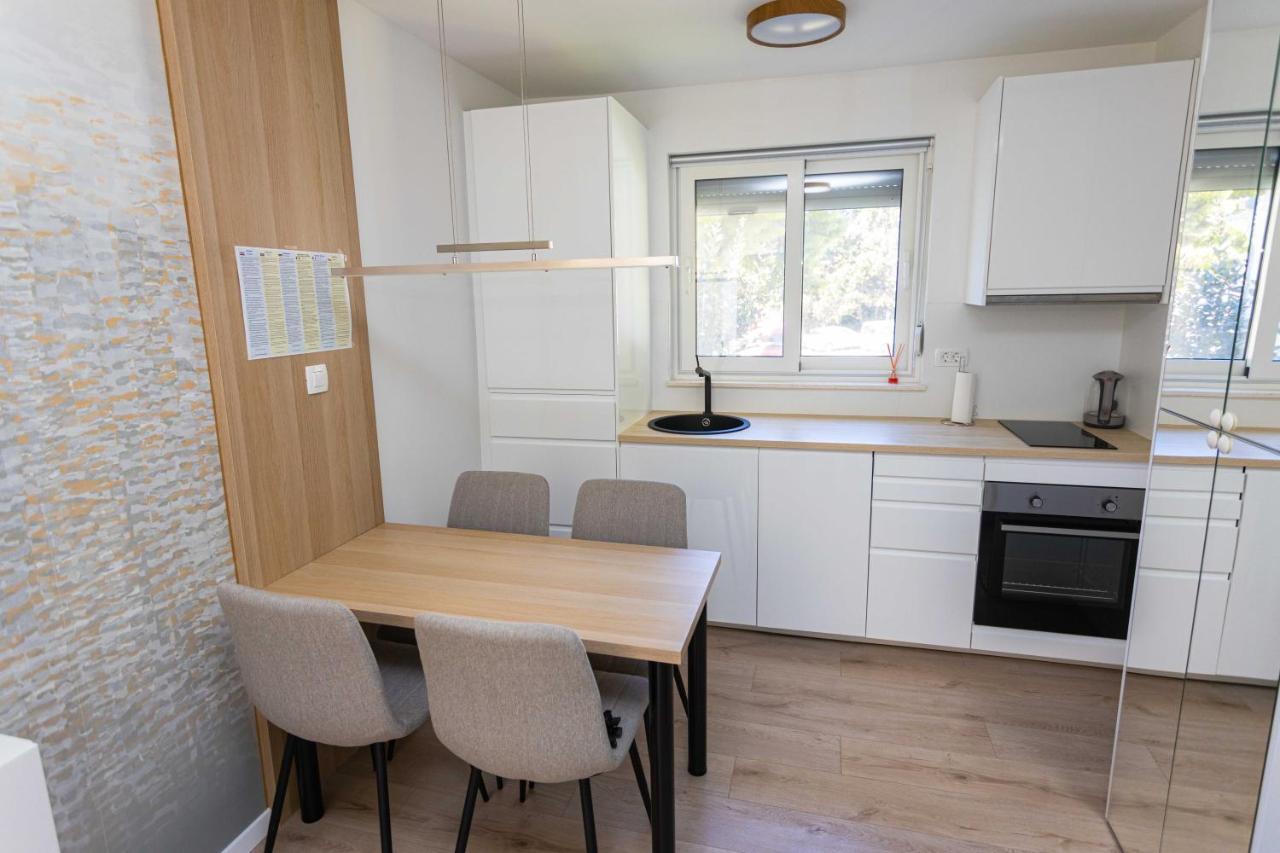 Nada Apartment สปลิท ภายนอก รูปภาพ